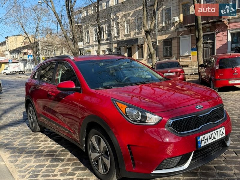 Позашляховик / Кросовер Kia Niro 2018 в Одесі