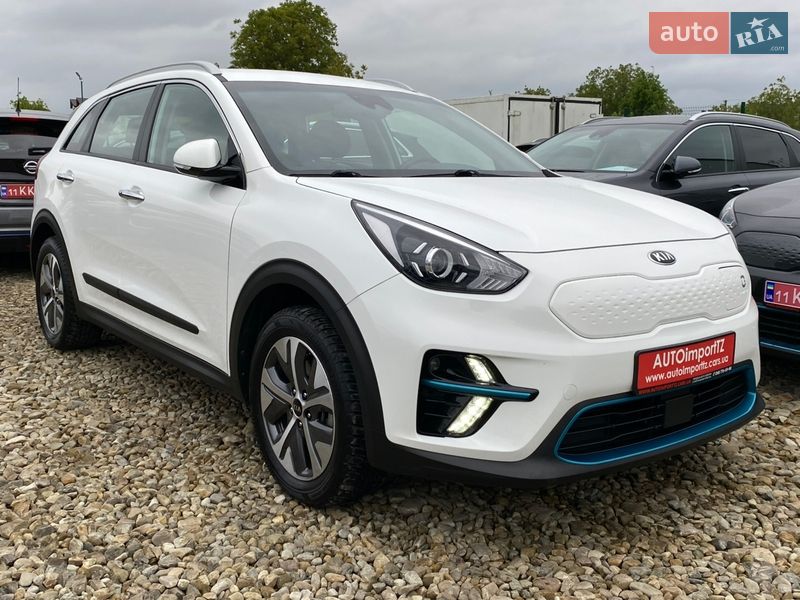 Внедорожник / Кроссовер Kia Niro 2020 в Львове