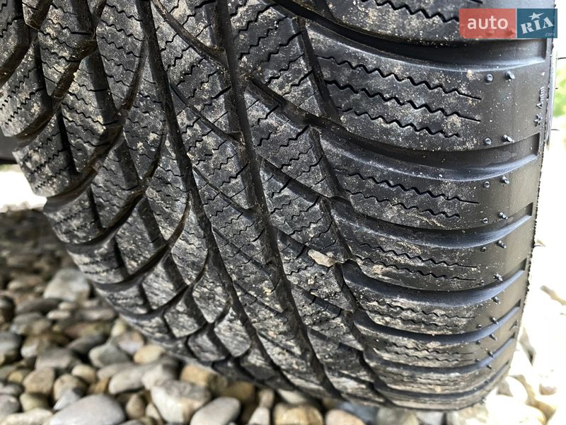 Внедорожник / Кроссовер Kia Niro 2020 в Львове