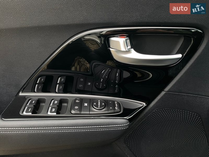 Внедорожник / Кроссовер Kia Niro 2020 в Львове