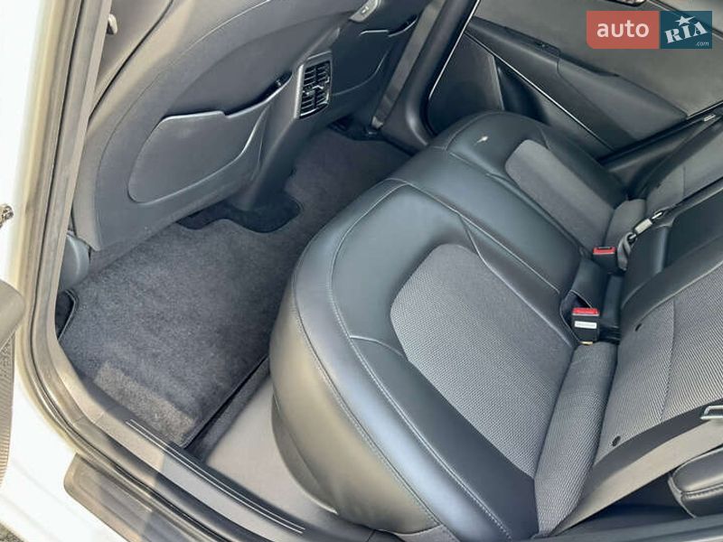 Внедорожник / Кроссовер Kia Niro 2022 в Львове