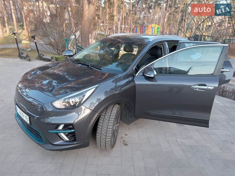 Позашляховик / Кросовер Kia Niro 2020 в Ірпені фото 13 Позашляховик / Кросовер Kia Niro 2020 в Ірпені