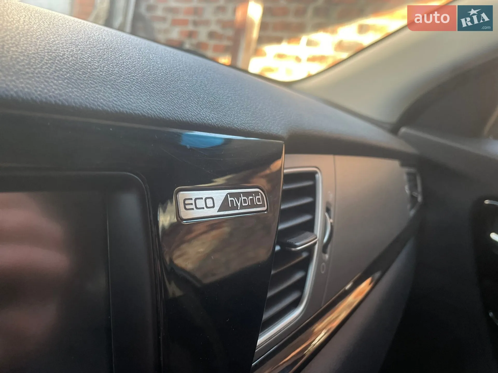2017 Kia Niro - мініатюра 21
