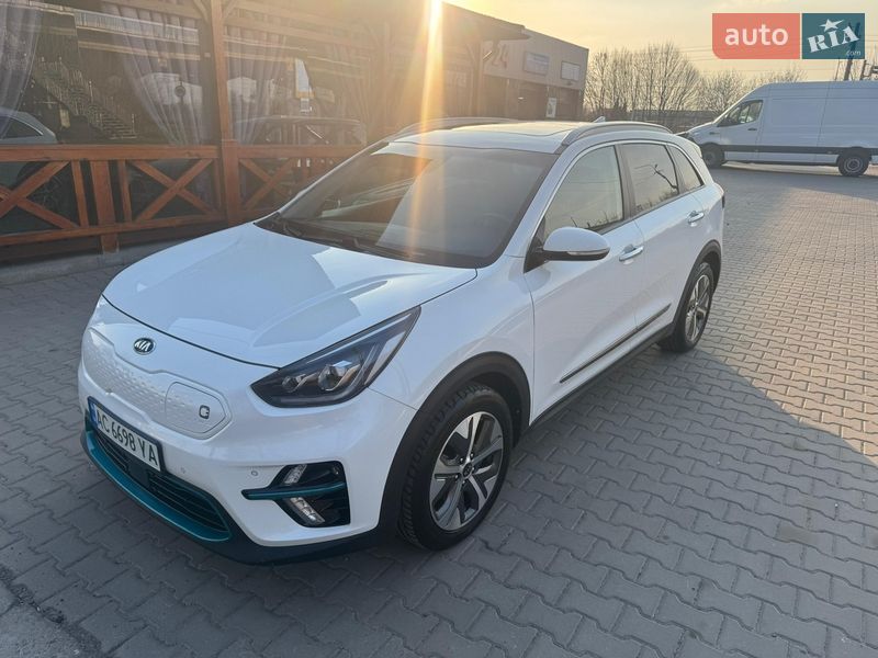 Внедорожник / Кроссовер Kia Niro 2020 в Луцке