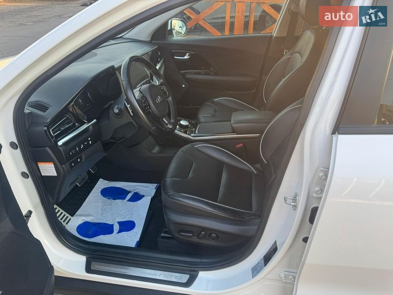 Внедорожник / Кроссовер Kia Niro 2020 в Луцке