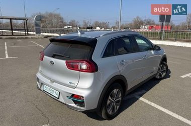 Позашляховик / Кросовер Kia Niro 2019 в Києві