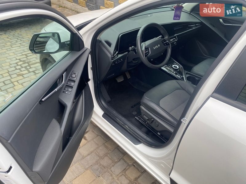 Внедорожник / Кроссовер Kia Niro 2024 в Корце фото 19 Внедорожник / Кроссовер Kia Niro 2024 в Корце