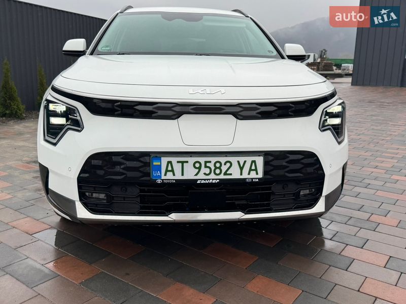 Внедорожник / Кроссовер Kia Niro 2023 в Долине