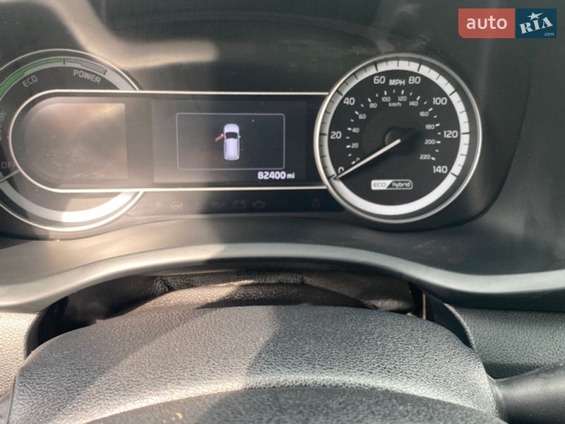 Внедорожник / Кроссовер Kia Niro 2017 в Львове