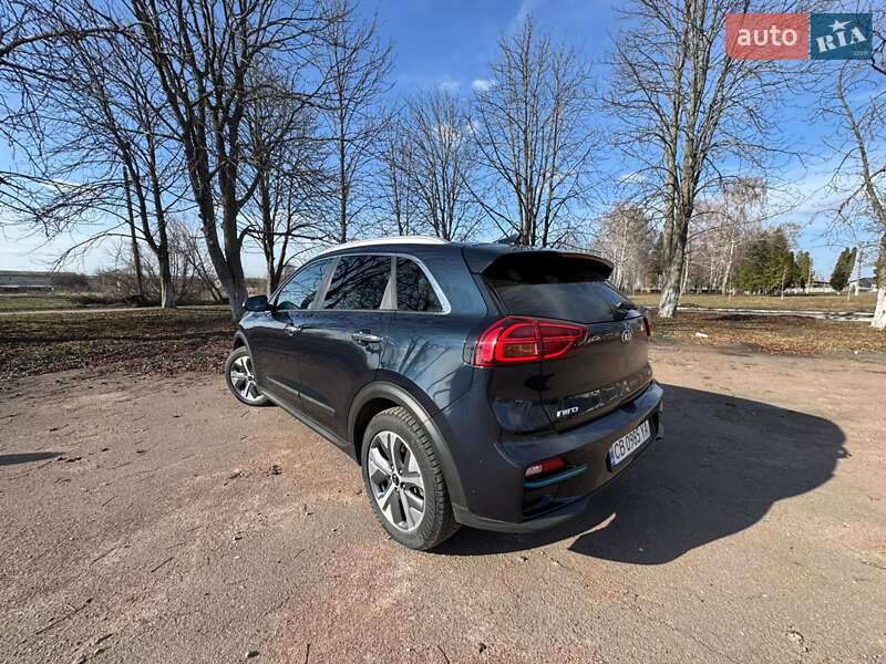 Внедорожник / Кроссовер Kia Niro 2020 в Бахмаче
