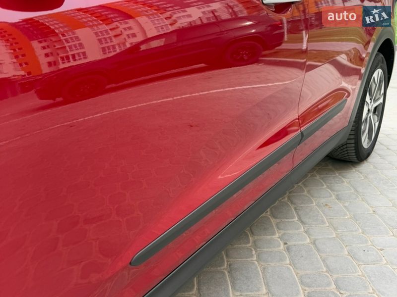 Позашляховик / Кросовер Kia Niro 2020 в Вінниці