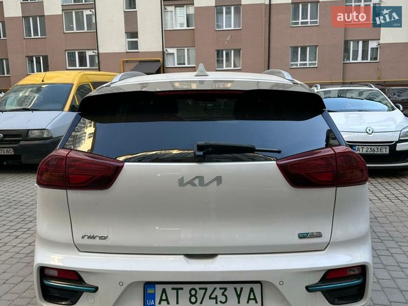 Позашляховик / Кросовер Kia Niro 2021 в Івано-Франківську