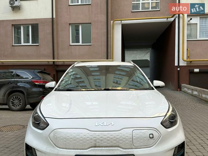 Позашляховик / Кросовер Kia Niro 2021 в Івано-Франківську