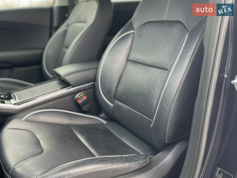 Внедорожник / Кроссовер Kia Niro 2020 в Стрые