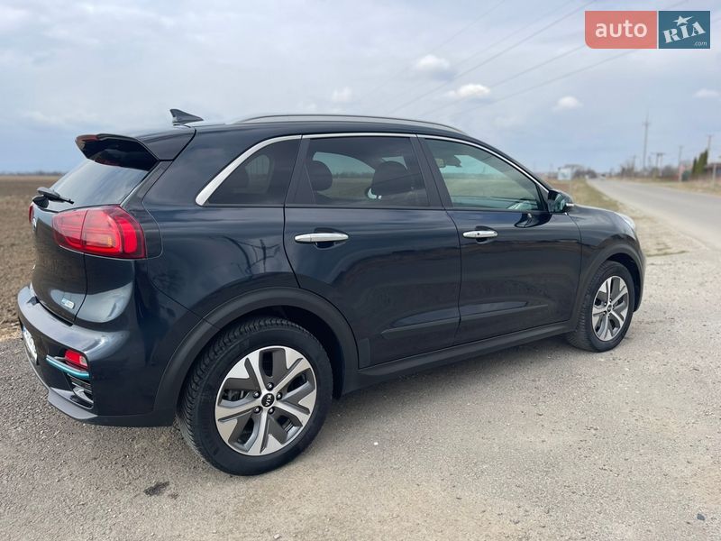 Внедорожник / Кроссовер Kia Niro 2020 в Стрые
