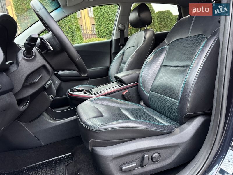Внедорожник / Кроссовер Kia Niro 2019 в Ровно