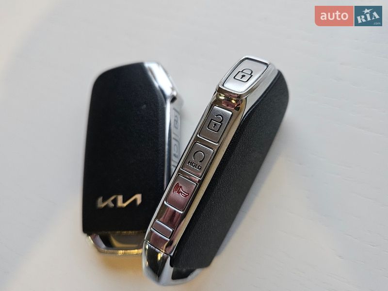 Внедорожник / Кроссовер Kia Niro 2023 в Львове
