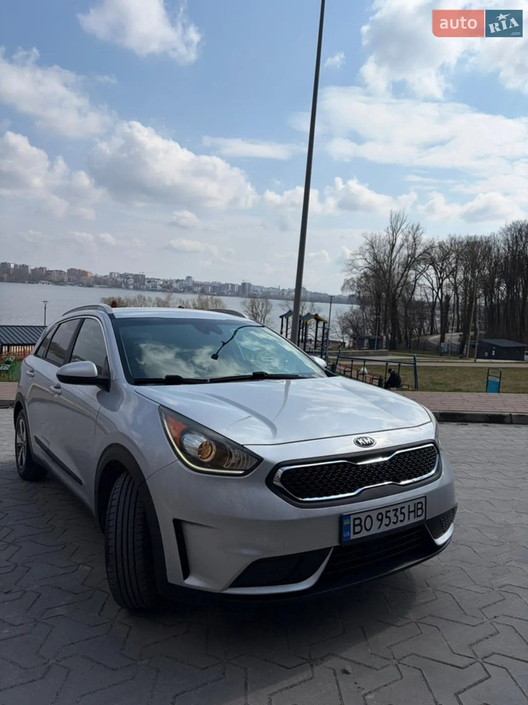 2017 Kia Niro - мініатюра 3