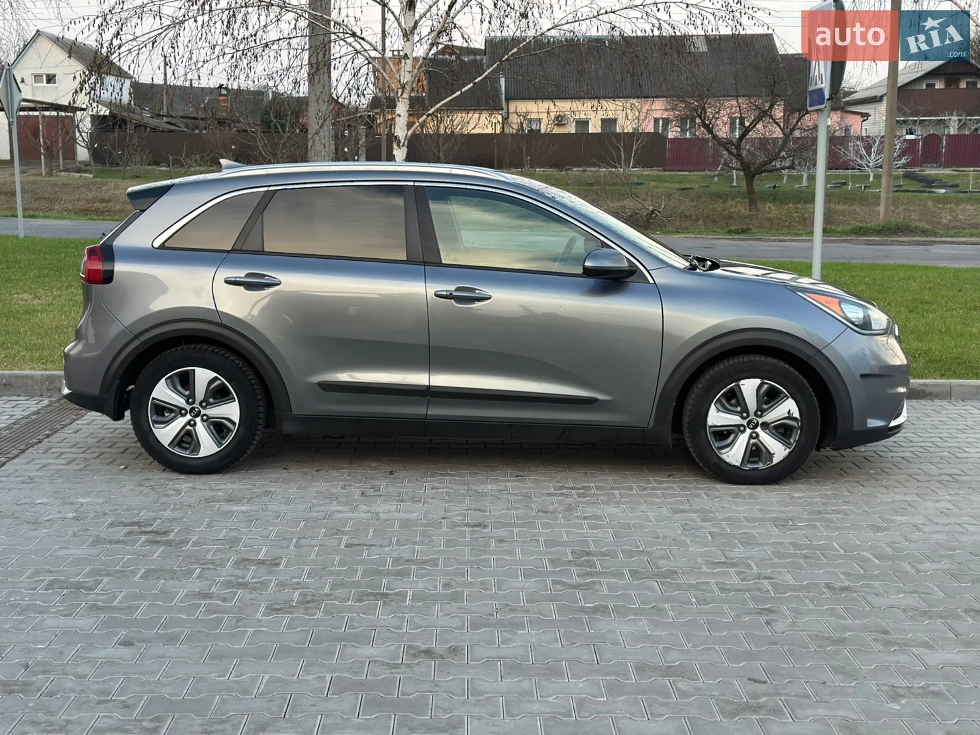 2017 Kia Niro - мініатюра 5