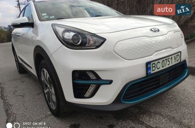 Позашляховик / Кросовер Kia Niro 2019 в Львові