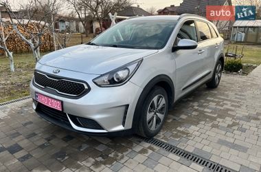Внедорожник / Кроссовер Kia Niro 2017 в Луцке