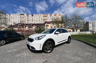 Внедорожник / Кроссовер Kia Niro 2017 в Львове
