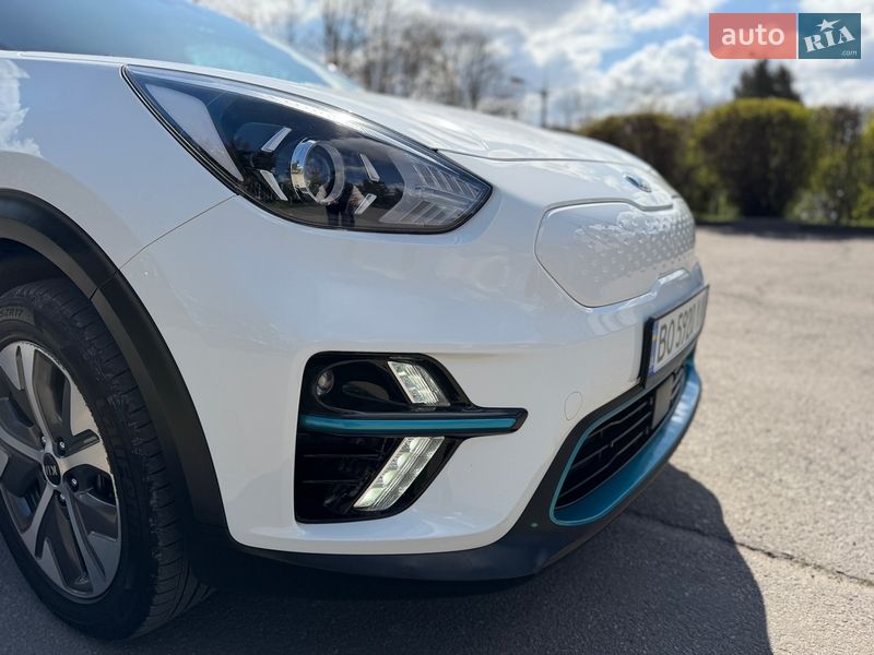 Внедорожник / Кроссовер Kia Niro 2021 в Тернополе фото 48 Внедорожник / Кроссовер Kia Niro 2021 в Тернополе