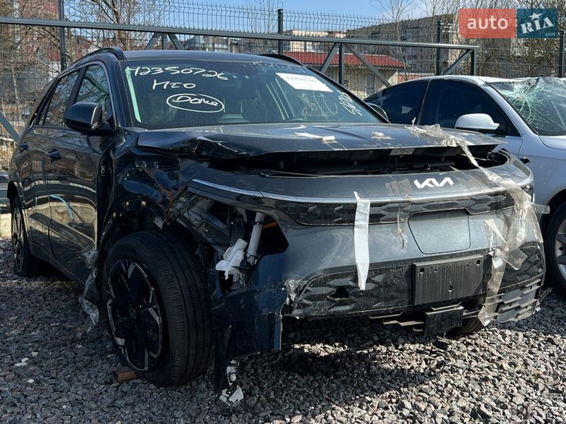 Позашляховик / Кросовер Kia Niro 2024 в Львові