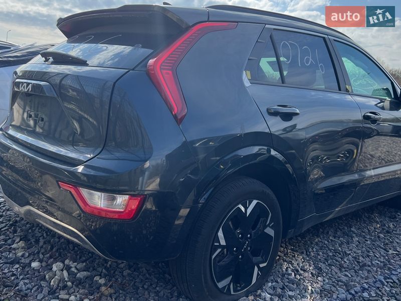 Позашляховик / Кросовер Kia Niro 2024 в Львові