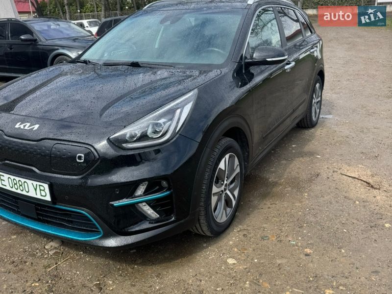 Позашляховик / Кросовер Kia Niro 2021 в Чернівцях
