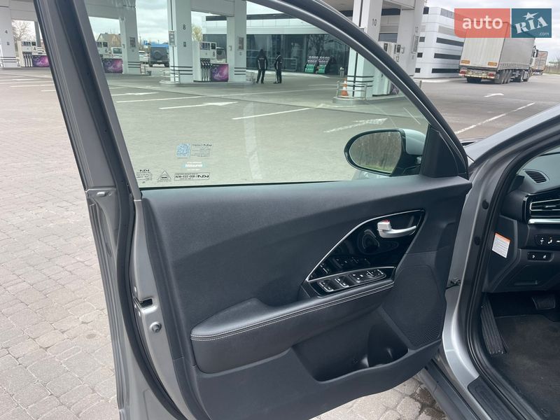 Позашляховик / Кросовер Kia Niro 2022 в Рівному