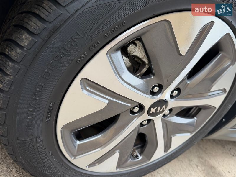 Позашляховик / Кросовер Kia Niro 2021 в Львові фото 16 Позашляховик / Кросовер Kia Niro 2021 в Львові