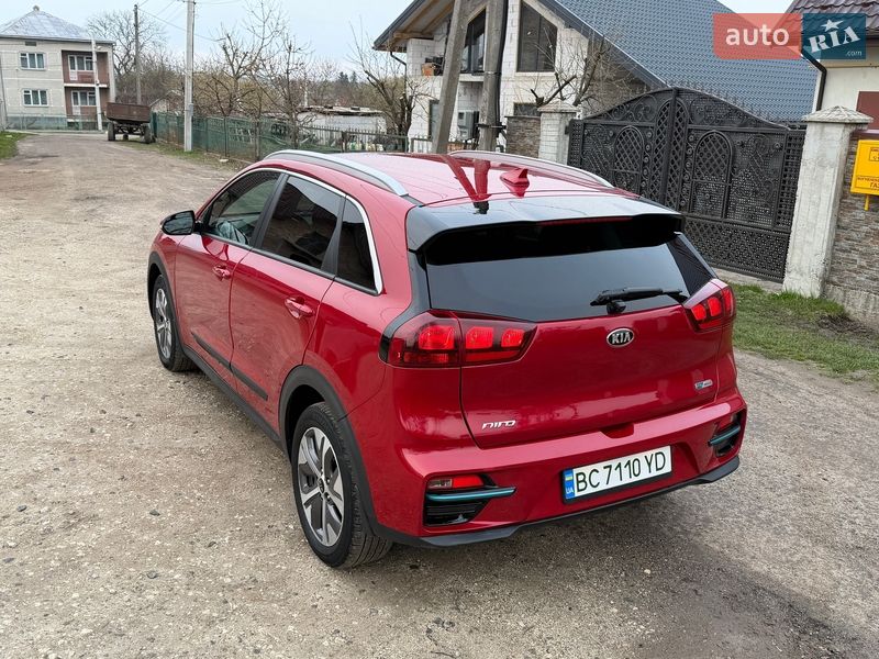 Внедорожник / Кроссовер Kia Niro 2020 в Львове фото 8 Внедорожник / Кроссовер Kia Niro 2020 в Львове