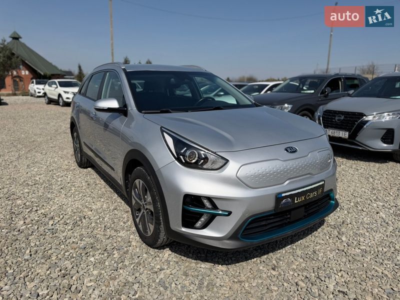 Внедорожник / Кроссовер Kia Niro 2020 в Ивано-Франковске