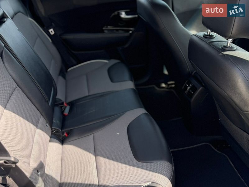 Внедорожник / Кроссовер Kia Niro 2020 в Ивано-Франковске