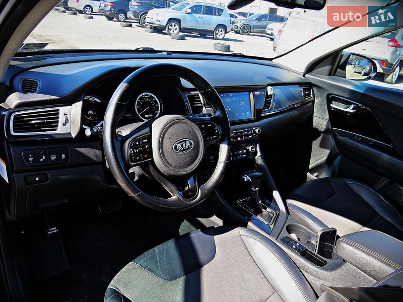 Внедорожник / Кроссовер Kia Niro 2019 в Черкассах фото 6 Внедорожник / Кроссовер Kia Niro 2019 в Черкассах