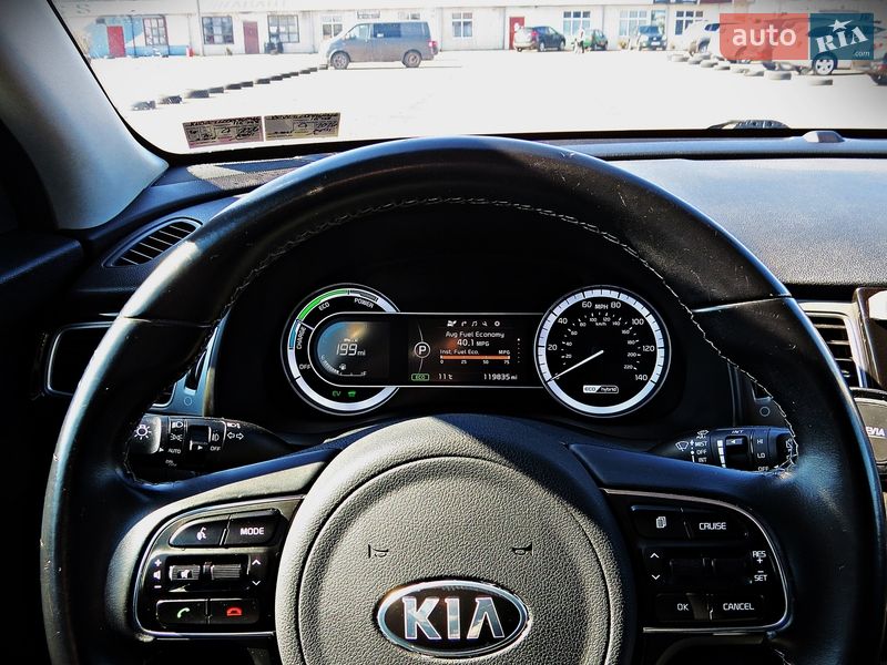 Внедорожник / Кроссовер Kia Niro 2019 в Черкассах фото 12 Внедорожник / Кроссовер Kia Niro 2019 в Черкассах