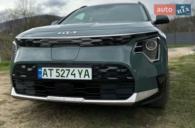 Позашляховик / Кросовер Kia Niro 2022 в Яремчі
