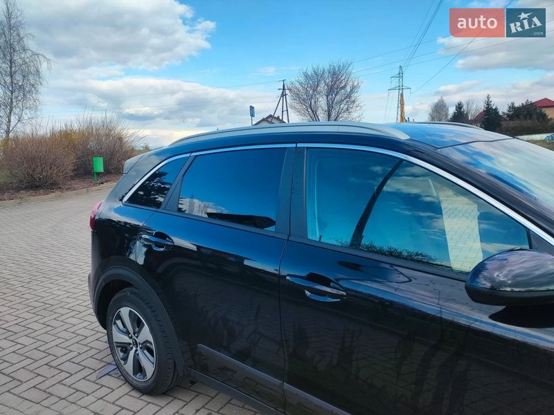 Позашляховик / Кросовер Kia Niro 2021 в Житомирі фото 11 Позашляховик / Кросовер Kia Niro 2021 в Житомирі