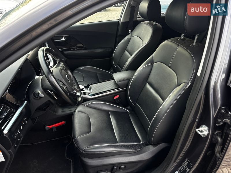 Внедорожник / Кроссовер Kia Niro 2020 в Львове