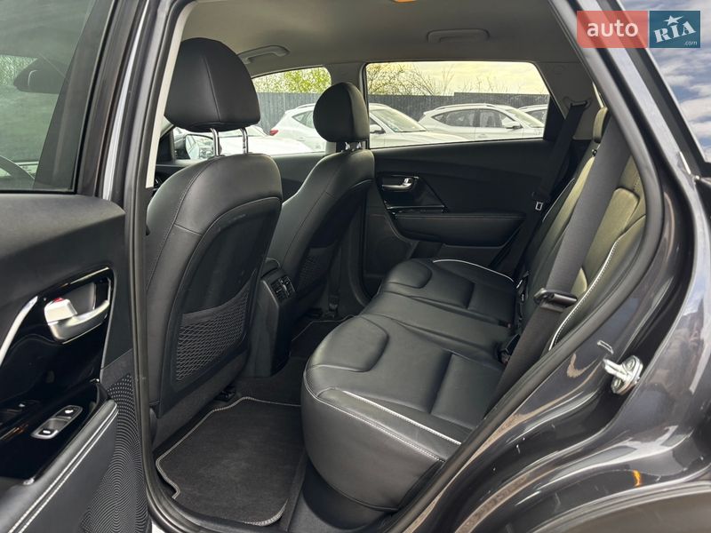 Внедорожник / Кроссовер Kia Niro 2020 в Львове