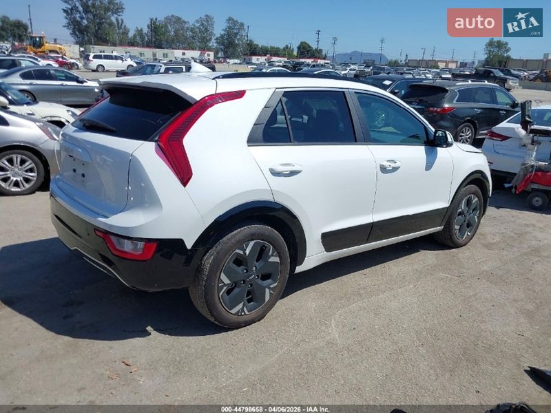 Внедорожник / Кроссовер Kia Niro 2025 в Киеве