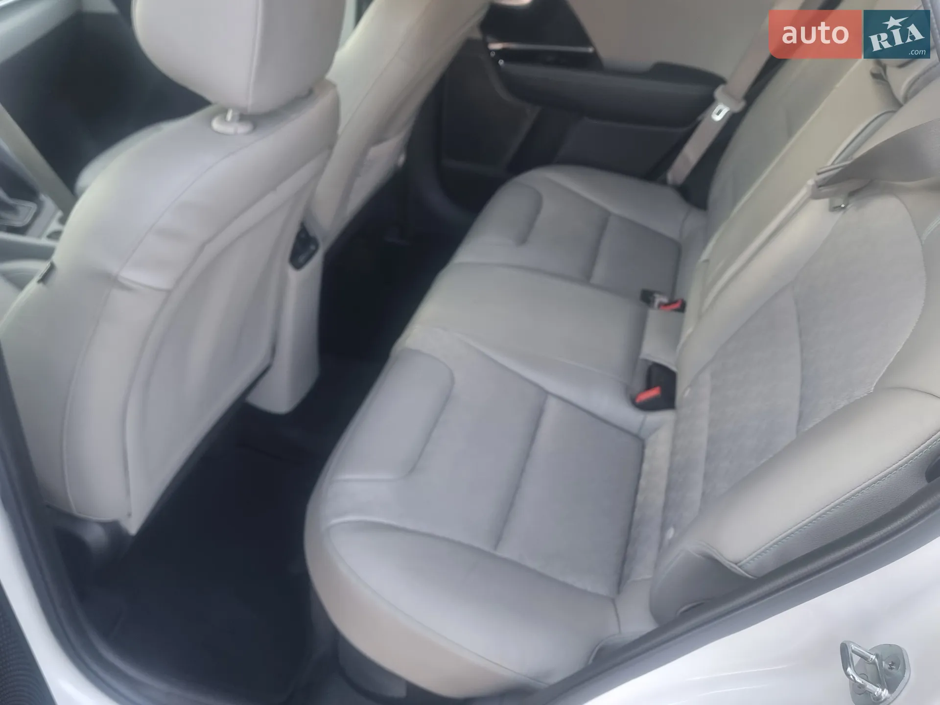 2020 Kia Niro - мініатюра 24