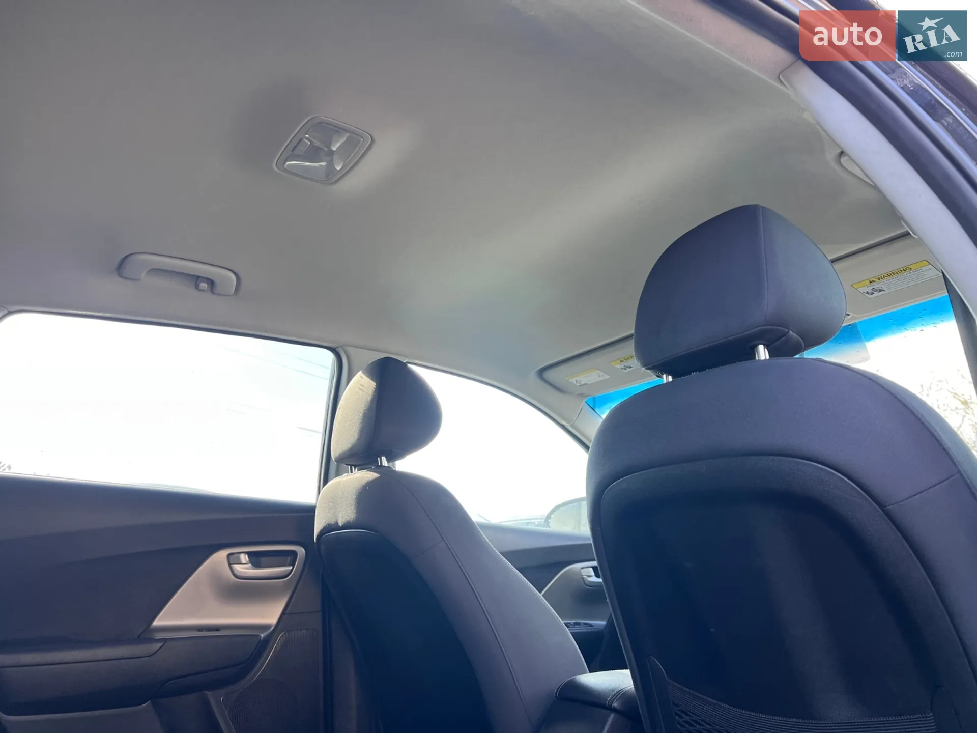 2018 Kia Niro - мініатюра 38