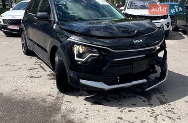 Внедорожник / Кроссовер Kia Niro 2023 в Львове