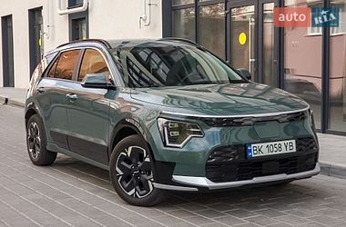 Внедорожник / Кроссовер Kia Niro 2024 в Ровно