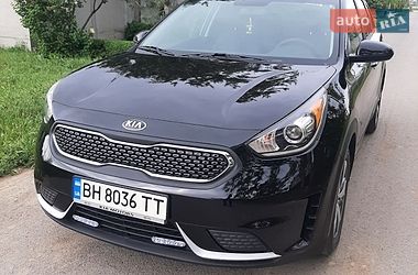 Внедорожник / Кроссовер Kia Niro 2017 в Одессе