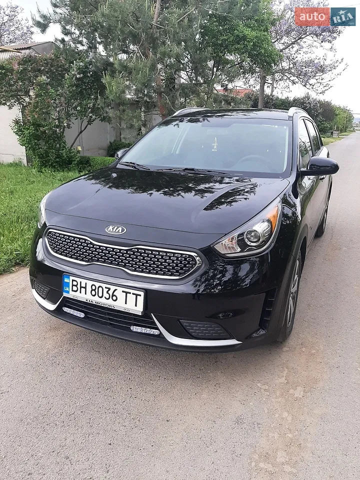 2017 Kia Niro - мініатюра 23