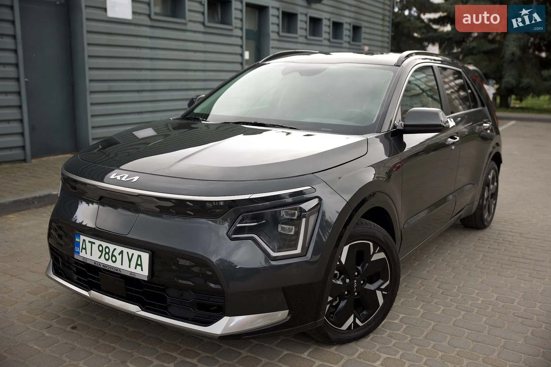 2023 Kia Niro - фото 1