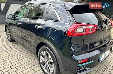 Внедорожник / Кроссовер Kia Niro 2019 в Гвоздеце
